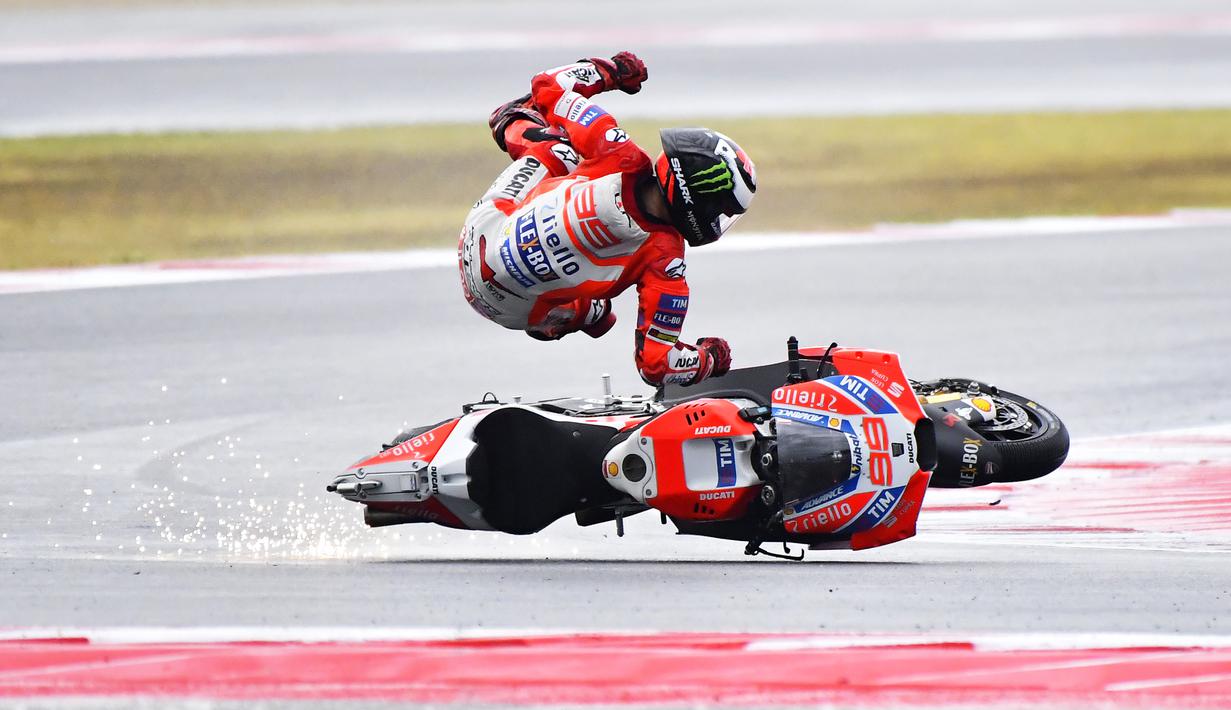 FOTO Momen Jorge Lorenzo Terjatuh Di MotoGP San Marino 2017