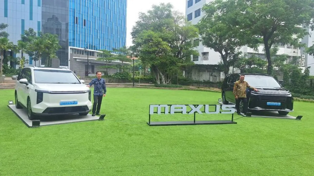 Maxus Perkenalkan Mifa 7 dan 9 di Indonesia (Arief A/Liputan6.com)
