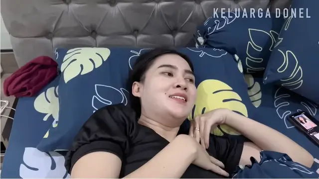 6 Momen Nella Kharisma Kunjungi Dokter Kandungan, Dikira Hamil Anak Ketiga