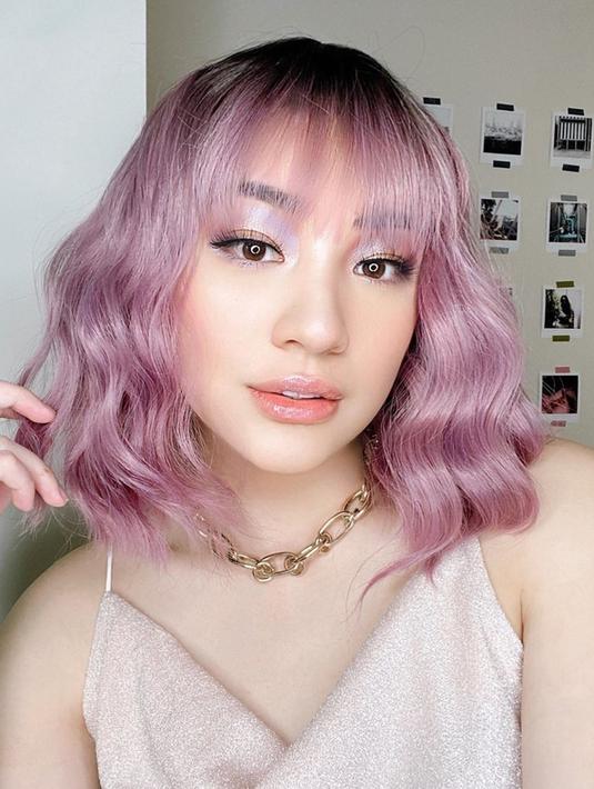 FOTO: Gaya Patricia Devina dengan Berbagai Warna Rambut ...