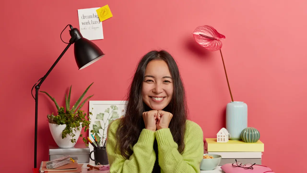 Bukan Sekadar Eksis, Ini Seni Membangun Personal Branding Positif bagi Mahasiswa