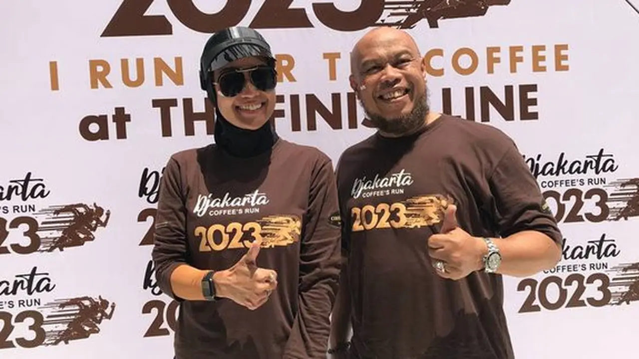 Steffy Burase dan Teuku Edwin