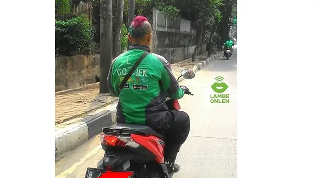 5 Gaya Rambut Driver Ojek Online Ini Bikin Geleng Kepala