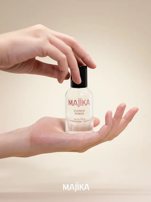Masih Bingung Memilih Parfum Wanita? Kenali Aroma yang Sesuai dengan Karakter dan Gayamu