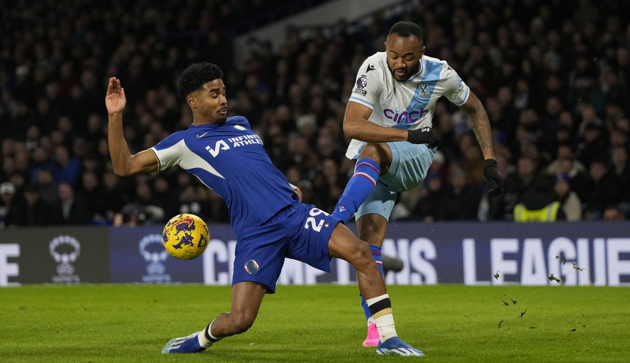 Kemenangan ini membawa Chelsea naik ke urutan sepuluh klasemen Premier League dengan 25 poin. (AP Photo/Alastair Grant)