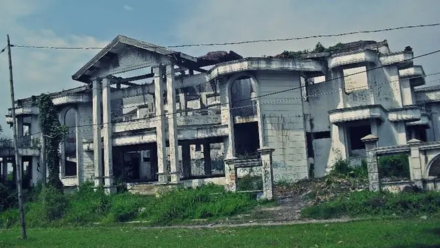 Rekomendasi Wisata Horor di Surabaya (sumber: kapanlagi.com)