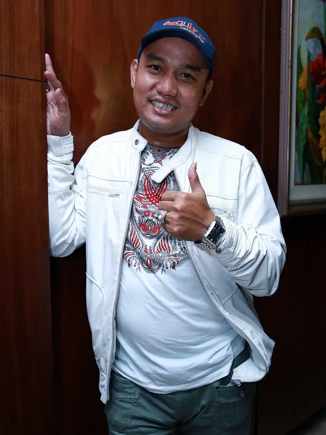 [Bintang] Aziz Gagap