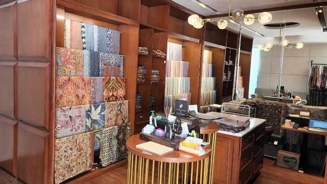 Kisah Inspiratif Christian Merintis Bisnis Batik dari Nol hingga Raih Omzet Ratusan Juta Rupiah