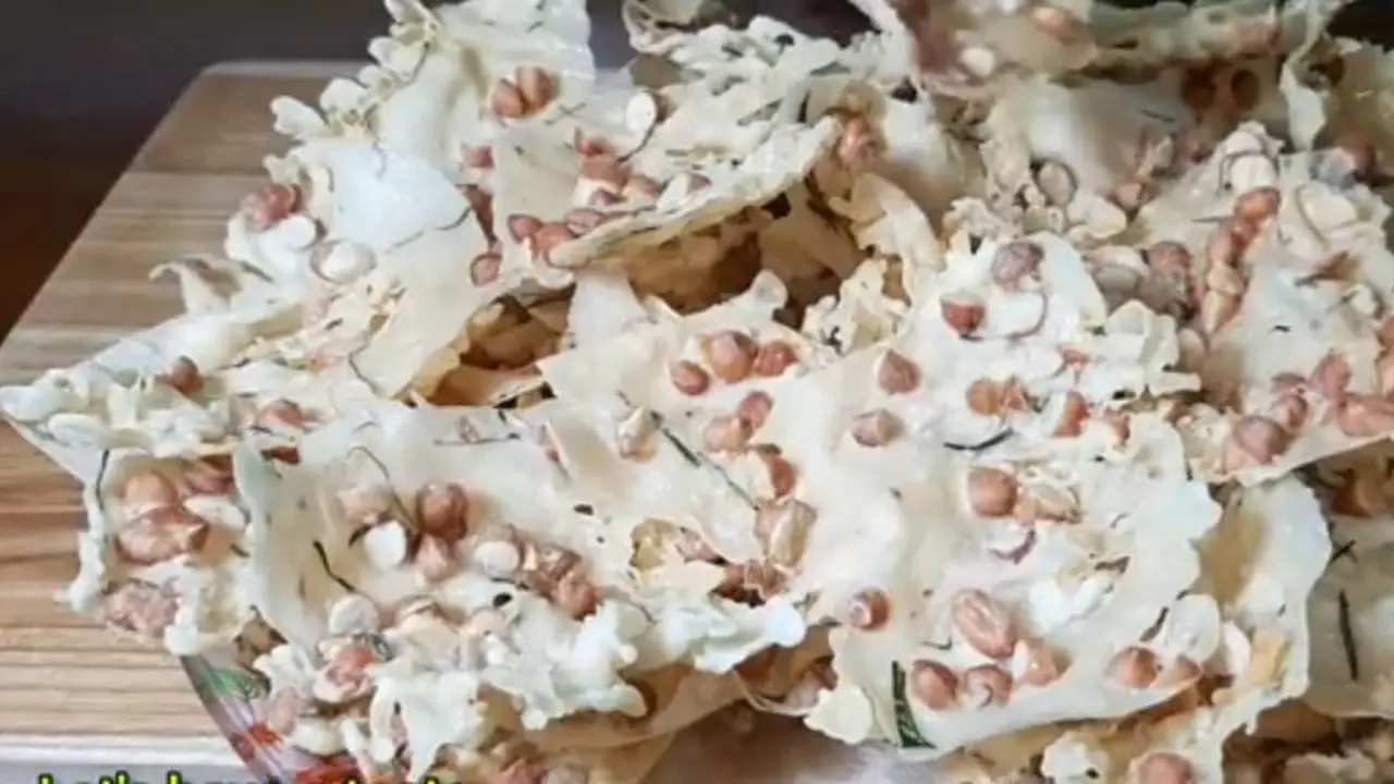 Resep Peyek Rempeyek Renyah (Youtube/Ceceromed Kitchen)