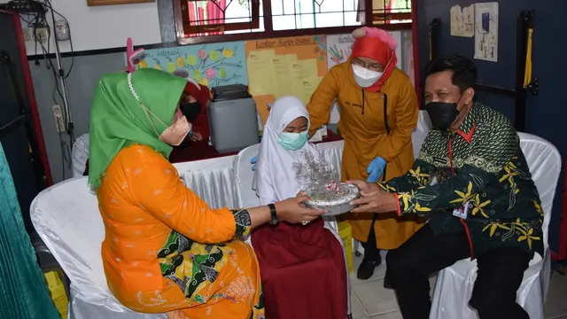 Vaksinasi anak di Wonosobo dicanangkan. (Foto: Liputan6.com/Humas Pemkab Wonosobo)