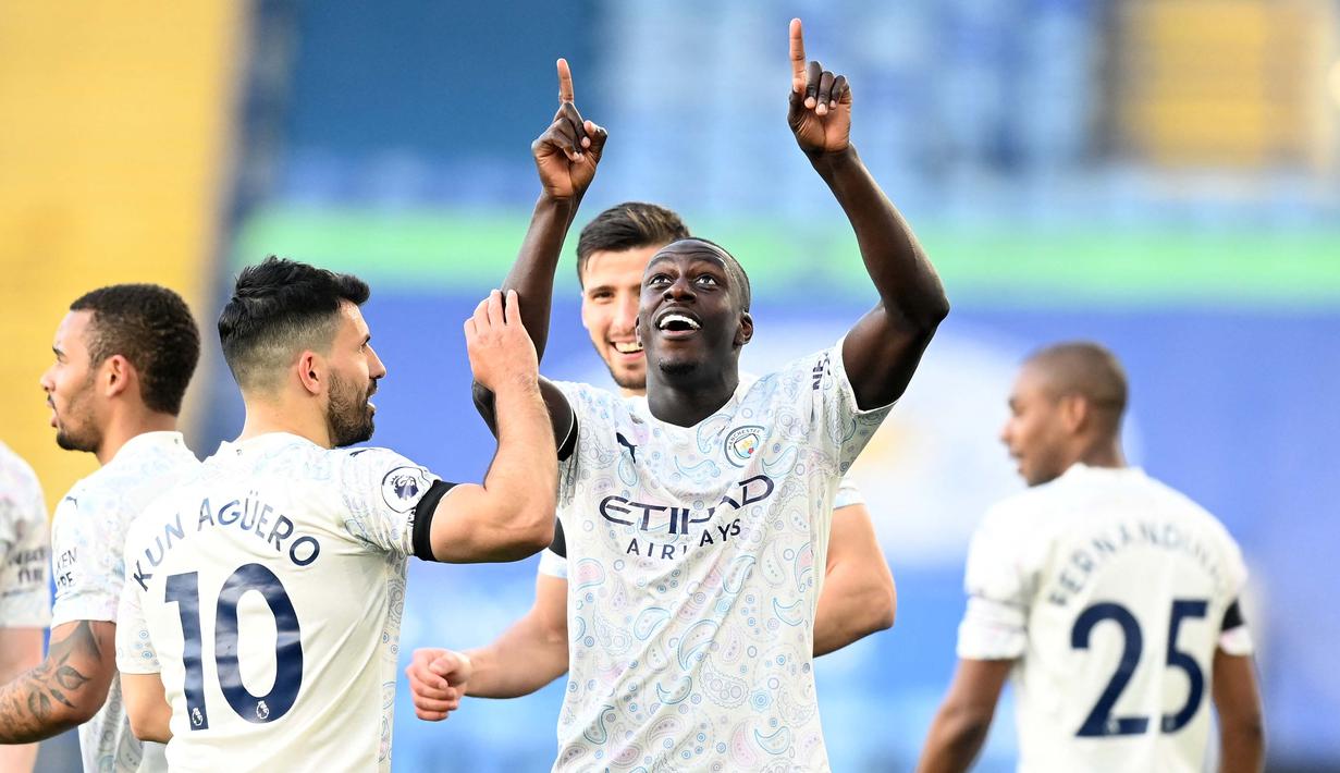 The Citizens membuka skor melalui Benjamin Mendy pada menit ke-58. Setelah itu mereka memperbesar keunggulan lewat Gabriel Jesus di menit ke-74. (Foto: AFP/Pool/Michael Regan)