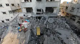 Serangan tersebut memaksa ratusan ribu orang mengungsi dari pusat kota tersebut. (Eyad BABA/AFP)
