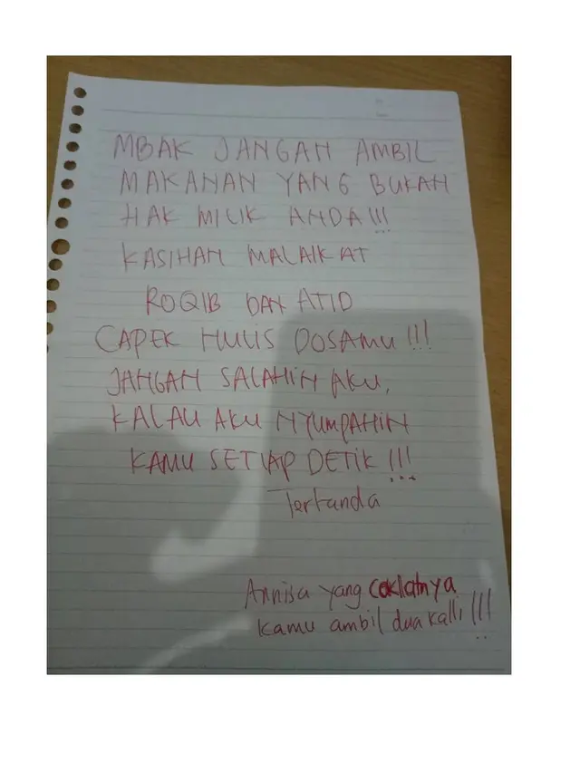 10 Tulisan Peringatan di Dinding Kosan Ini Bikin Geleng Kepala