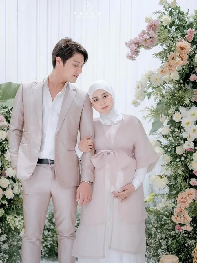 Gaya Elegan Lesti Kejora di Acara 7 Bulanan Aurel, Outfit Ratusan Ribu Jadi Sorotan