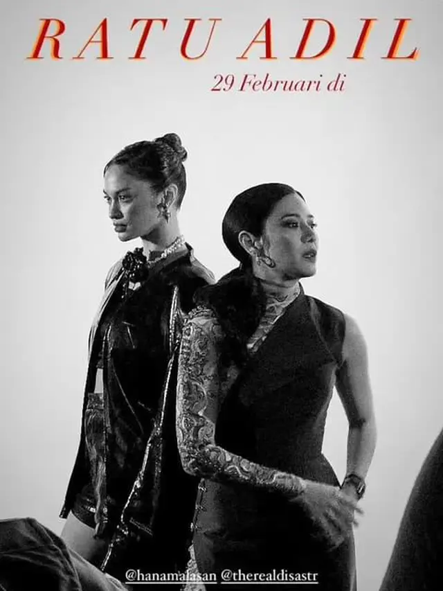 7 Potret Dian Sastrowardoyo di Gala Premier Ratu Adil, Penampilannya Curi Perhatian