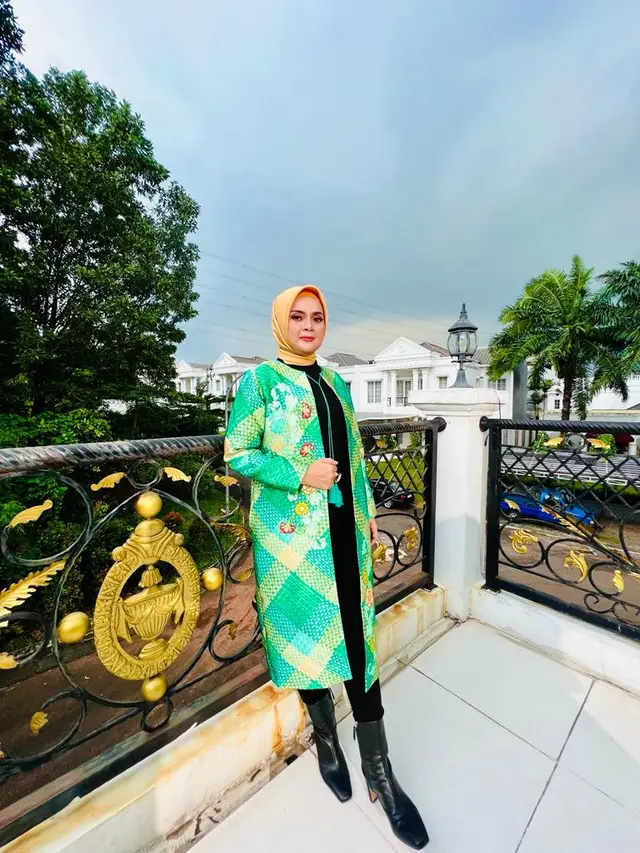 Neng Dessy. (Foto: Dok. Instagram @neng_dessy_)