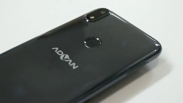 Advan