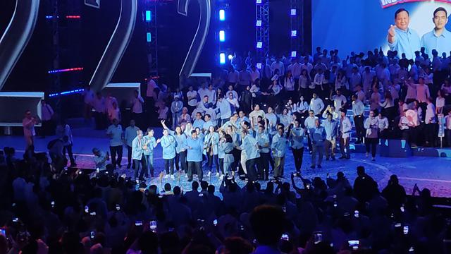 Capres Prabowo Subianto joget.