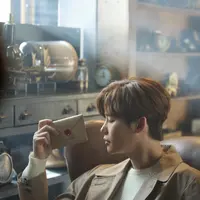 Setelah kesuksesannya dalam beberapa serial drama, Lee Jong Suk pun kembali diajak untuk membintangi drama terbaru SBS berjudul Hymn of Death. (Foto: instagram.com/jongsuk0206)