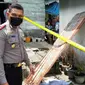 Lokasi penemuan jasad bayi di sumur oleh suami istri di Kabupaten Kuansing. (Liputan6.com/M Syukur)