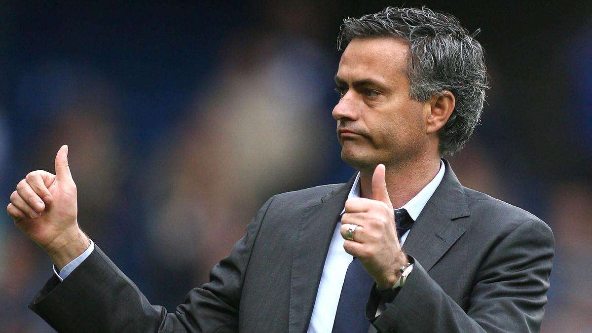 Kisah Amukan Jose Mourinho di Chelsea: Berlari dan Tendang Meja Secara Brutal