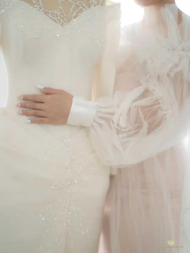 7 Potret Detail Gaun Pernikahan dan Makeup Felicya Angelista, Tampil Memesona