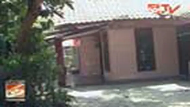 Rumah Mertua Ahmad Yosepa Hayat Sepi