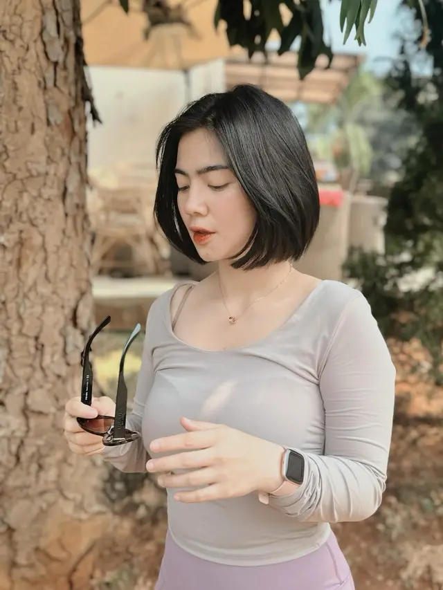 7 Potret Terbaru Felicya Angelista dengan Gaya Rambut Pendek, Disebut Mirip Polwan