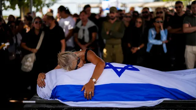 Sebulan Perang Hamas - Israel