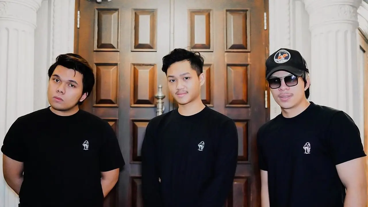 Calon Kakak Ipar, Ini 6 Potret Kebersamaan Atta Halilintar dan Azriel Hermansyah