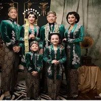 Keluarga Anang Hermansyah dan Ashanty (Sumber: Instagram/fdphotography90)