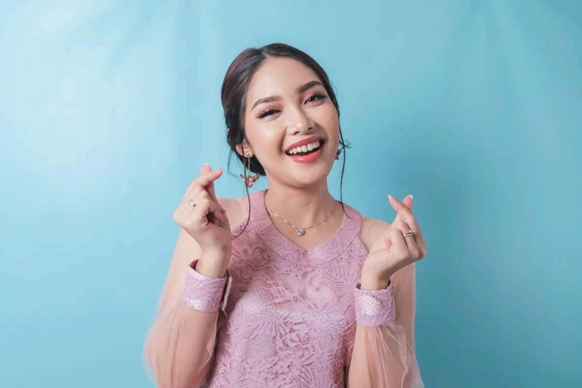 kebaya-kezo