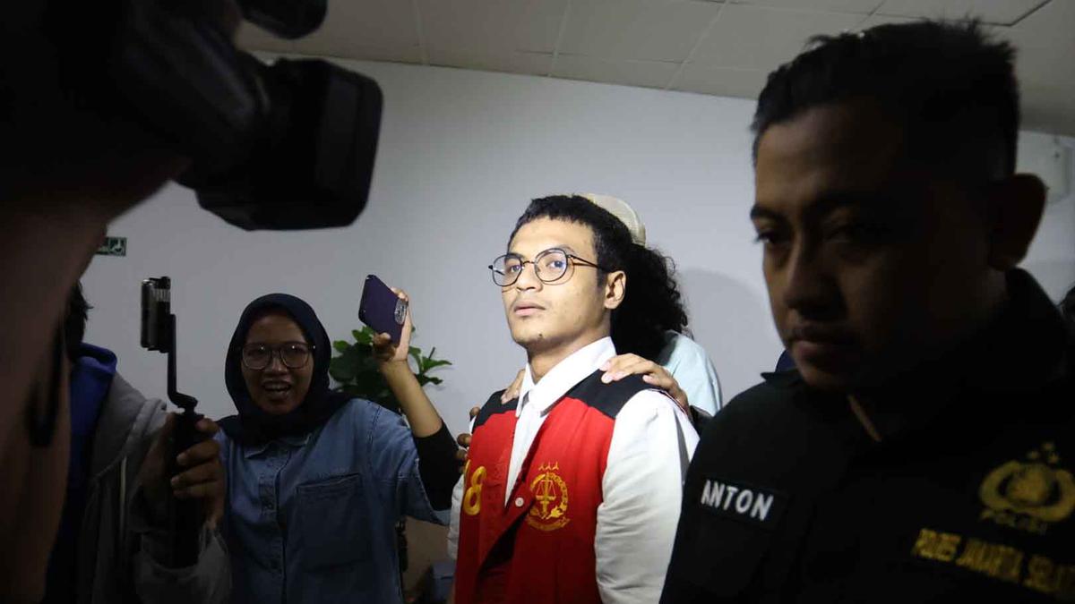 Keluarga Syok Dengar Vadel Badjideh Dituntut 12 Tahun Penjara, Kondisi Ibunda Langsung Drop