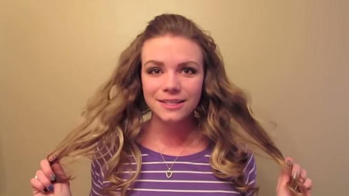  Cara  Alami Bikin  Rambut  Curly Tanpa Harus Dicatok Bisa 