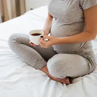 Ibu Hamil Minum Kopi, Anak Rentan Obesitas? (Dean Drobot/Shutterstock)