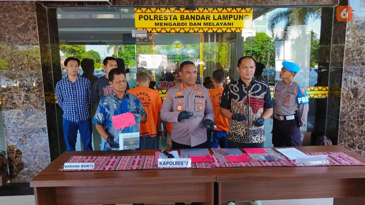 Ungkap kasus komplotan spesialis pencuri sepeda motor oleh Polresta Bandar Lampung. Foto : (Liputan6.com/Ardi).
