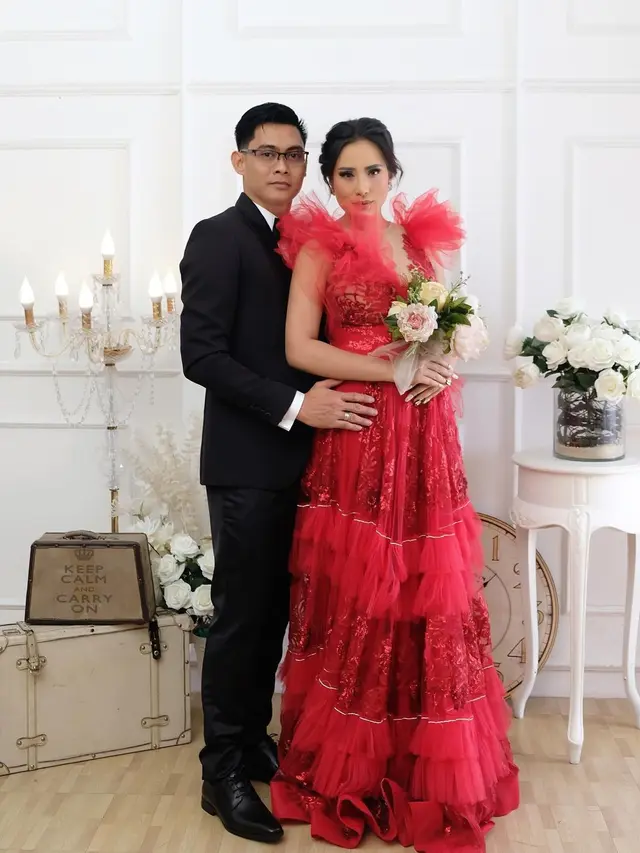 7 Momen Prosesi Pernikahan Shinta Bachir, dari Pengajian hingga Resepsi