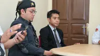 Sandy sebelumnya mengajukan gugata hak asuh kedua anak dari pernikahannya dengan Tessa. Setelah proses mediasi disepakati di pegadilan, akhirnya keduanya berakhir damai. (Adrian Putra/Bintang.com)