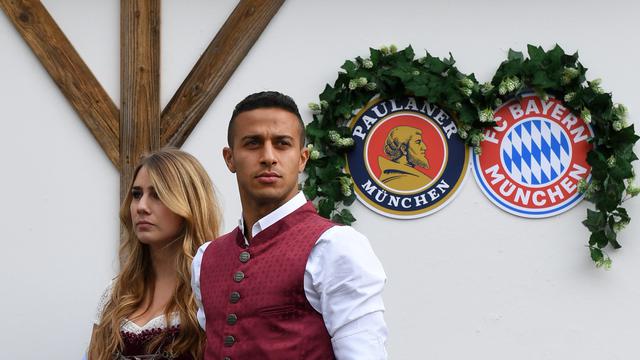 Bayern Munich Kunjungi Oktoberfest