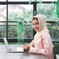 Ilustrasi Muslimah Credit: shutterstock.com