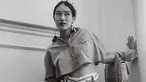 Alika Islamadina tampil fashionable dalam balutan crop top yang membuat perut buncitnya mengintip. (Foto: Instagram/ alikaislamadina)