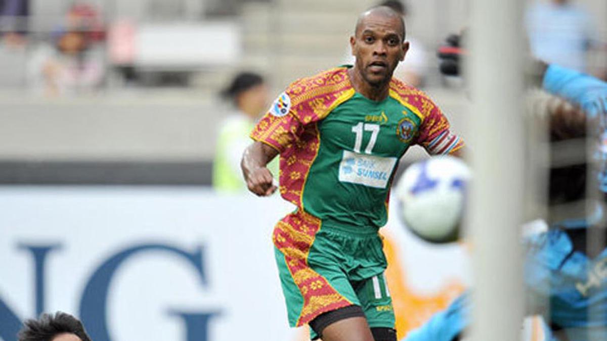 Keith Kayamba Kian Dekat Dampingi Widodo di Sriwijaya FC