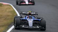 Carlos Sainz, Williams, di Formula 1 Jepang 2025. (Bola.com/formula1.com)