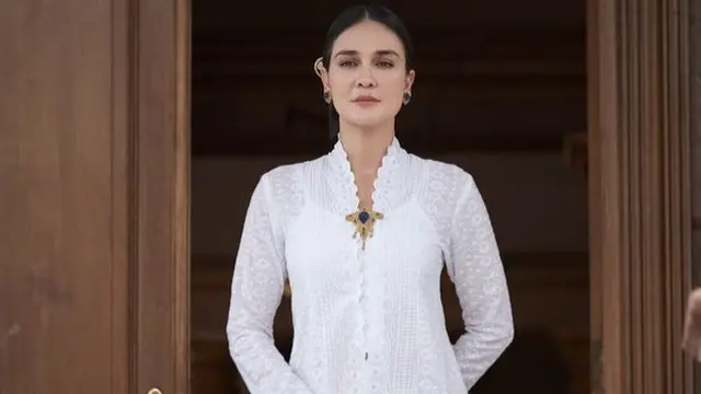 Luna Maya di Film Horor Terbarunya. [@lunamaya]