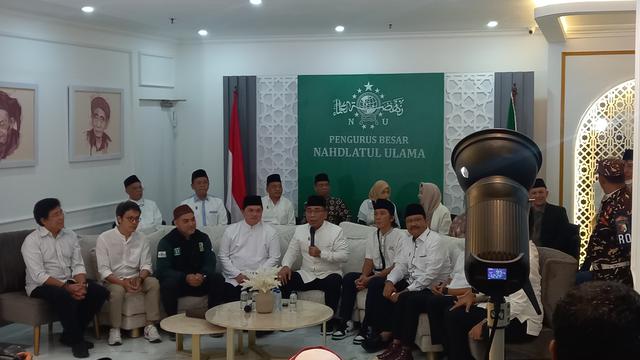 Menteri Badan Usaha Milik Negara (BUMN) Erick Thohir saat jumpa pers acara Resepsi Puncak Satu Abad NU di Kantor PBNU