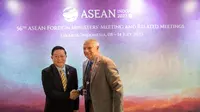 Sekjen ASEAN Kao Kim Hourn dan Menlu Uni Eropa Josep Borrell di Jakarta. Dok: Twitter @JosepBorrellF