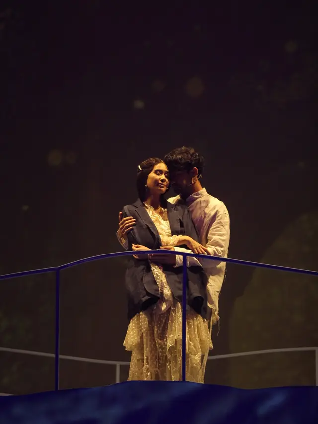 [Fimela] Pementasan Teater Musikal Puisi-Puisi Cinta