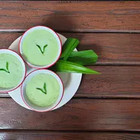 Kue srikaya./Copyright&nbsp;shutterstock.com/g/Bintoro+Photography