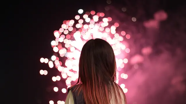 [Bintang] Tarot Celeb: Prediksi Kehidupan di 2018