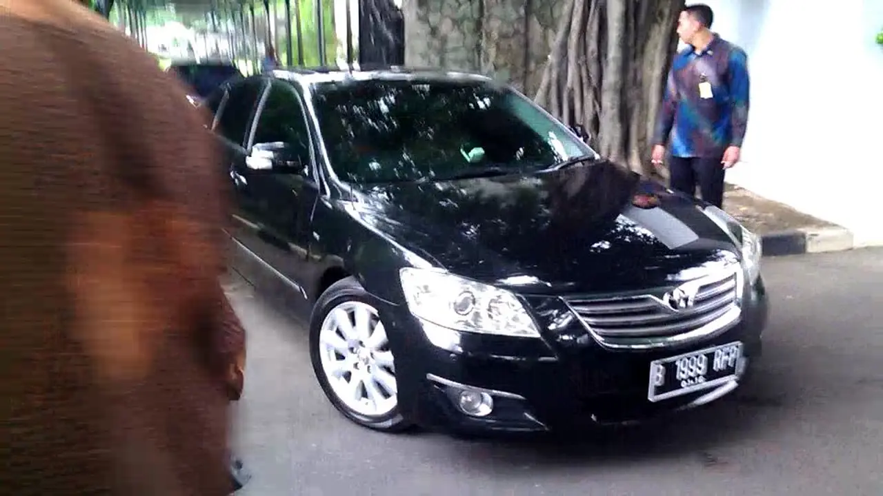 Jokowi-JK Gelar Rapat Tertutup dengan Kapolri dan Budi Gunawan